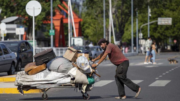 En el primer semestre del año la pobreza llegó al 36,5% de la población ...