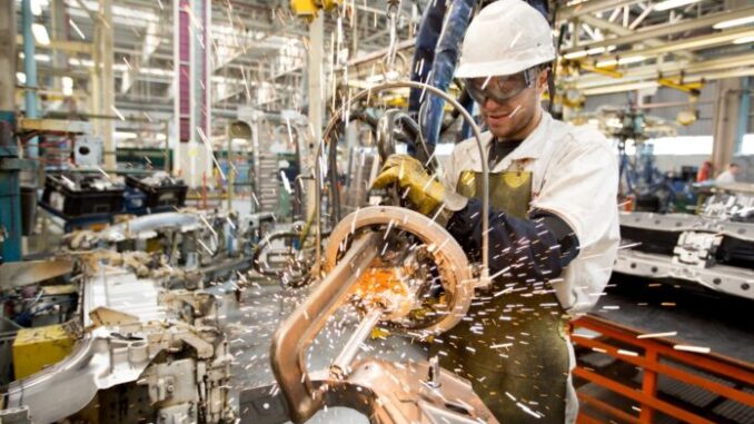 industria-696x464