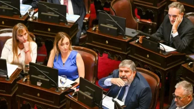 SENADO-VOTO-696x392
